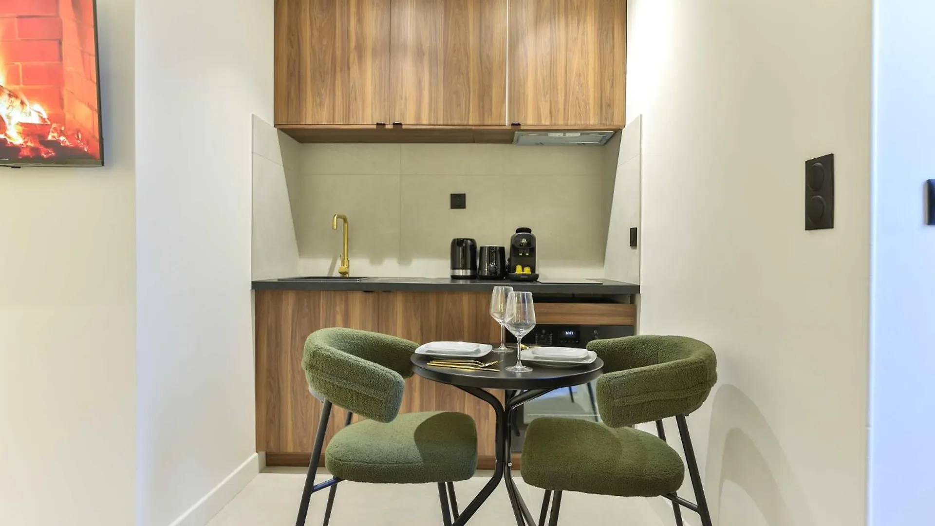Beautiful 1-Bedroom Apartment 2Pers Rue Du Commerce Eiffeil Tower Paris France